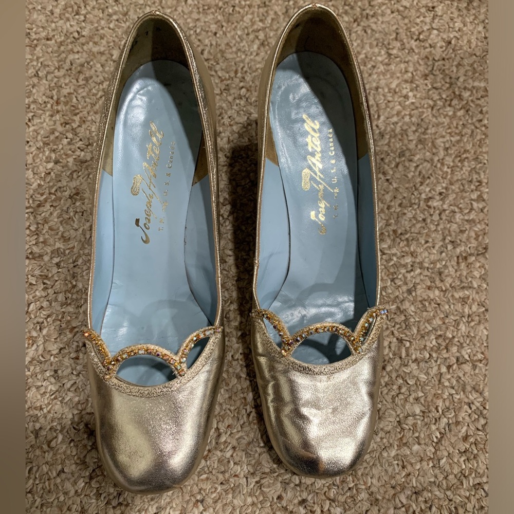 Vintage Joseph Angel heel Gold size 7